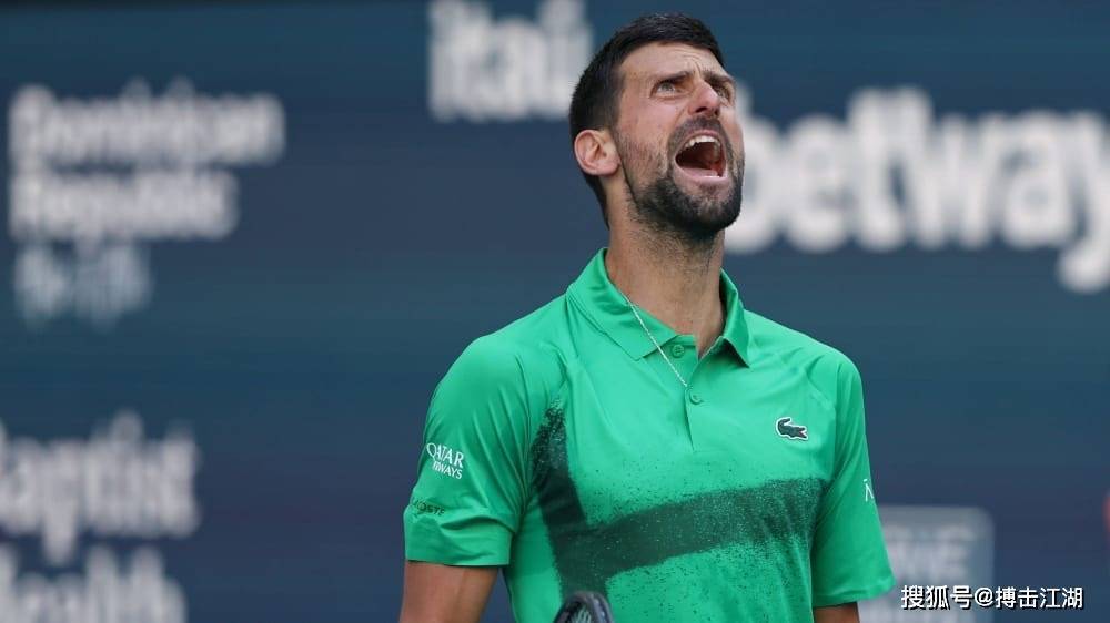 德约科维奇不满主裁的警告判罚：多1秒都不行？不该那么死板刻薄