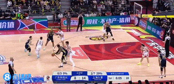 png电子官网😎巧打洛夫顿！吉伦沃特篮下点飞防守单臂砸扣