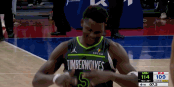 png电子网站森林狼76人裁判报告：吹罚全部正确 华子逆天干拔三分未标注走步