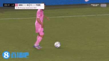 电子png游戏梅西进球之前队友手球？主裁：VAR认定这不是进攻过程的一部分