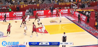 png电子网站致命射手频频获得空位！原帅九记三分 大部分是无干扰的投篮