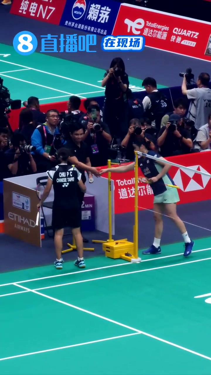 png电子平台【直播吧现场直击苏迪曼杯】安洗莹：世界女单水平提升很快