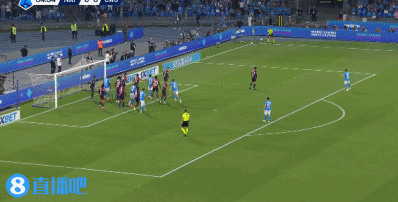 png电子平台半场-那不勒斯暂1-0卡利亚里 麦克托米奈精彩凌空侧勾破门