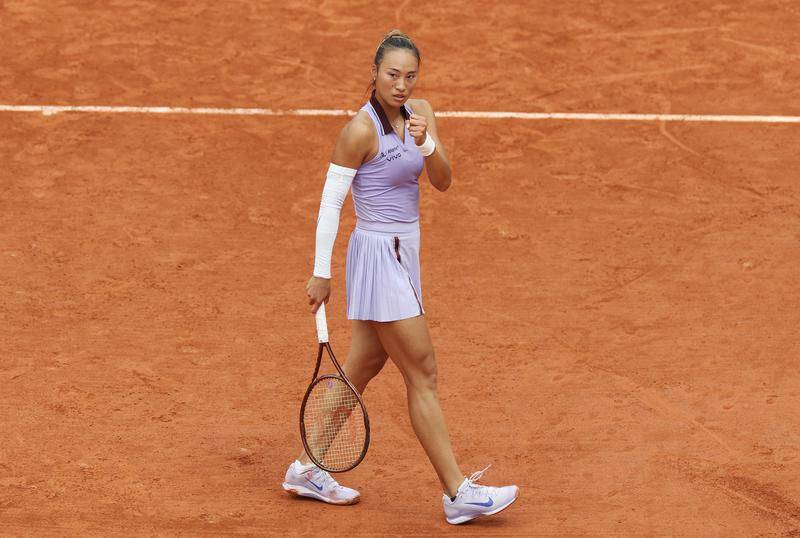 法网：郑钦文2-0胜资格赛黑马 进16强平个人最佳战绩