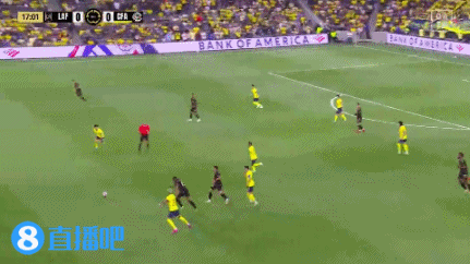 png电子官网半场-奥达兹错失良机两队合计2脚射正 洛杉矶FC0-0墨西哥美洲