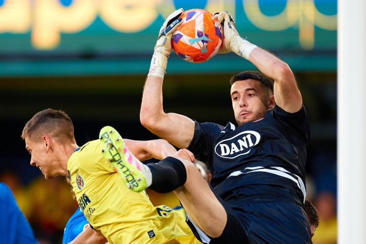 png电子网站每体：霍安-加西亚将是巴萨队史上通过支付解约金签的第五位球员